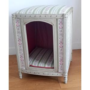 Louis XVI Dog And Cat Stool Kennel