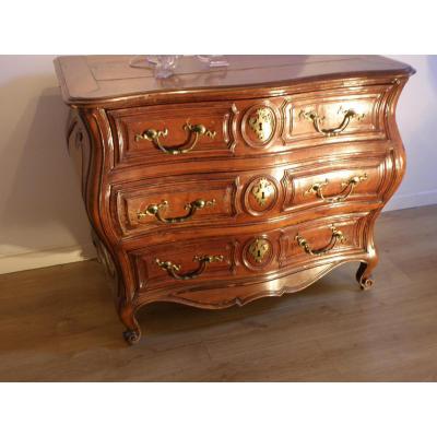 Louis XV Commode Tomb