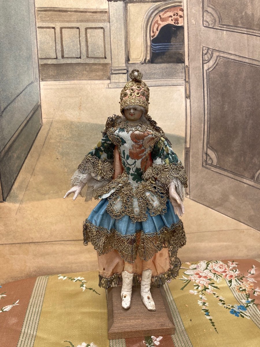 Amazing Wax-headed Figure Wearing Grand Siècle Stage Costume