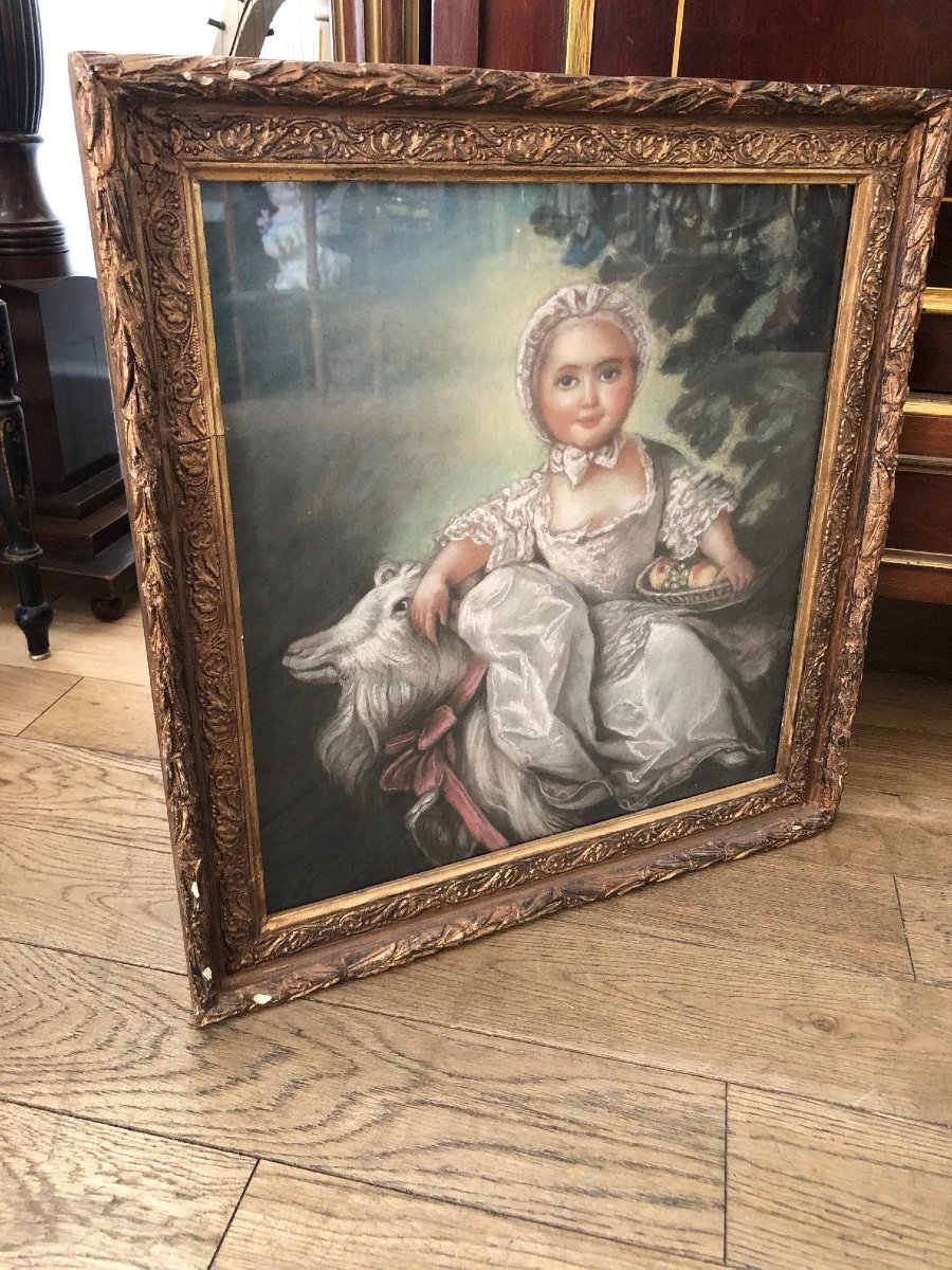 Rare Pastel représentant la princesse Marie Adelaide Clotilde Xavière De France d'après Drouais-photo-2