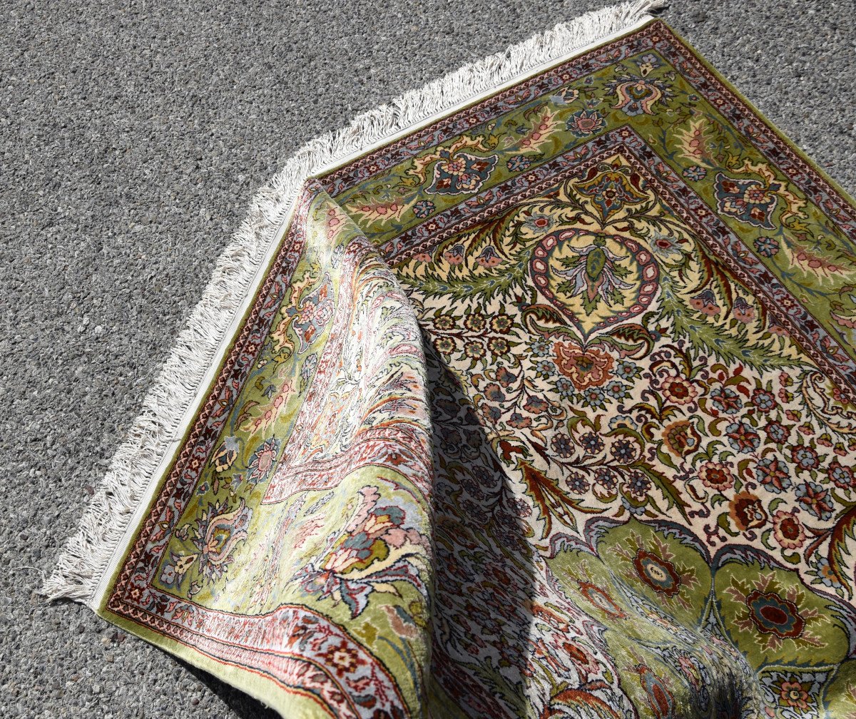 Tapis d'Orient Égyptien  100 \% Pure Soie  : 1.50 X 2.20 Mètres -photo-4