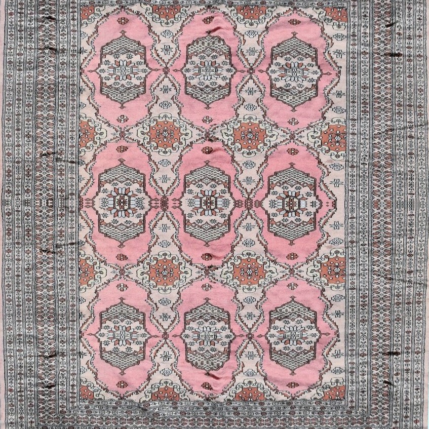 Tapis d'Orient Pakistan : 1.83 X 2.75 Mètres - Laine Très Soyeuse