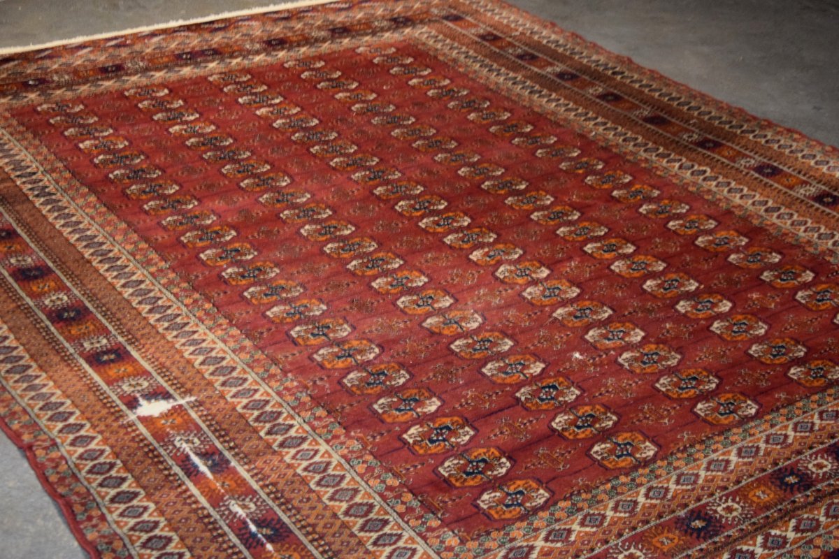Tapis d'Orient Boukhara Turkmène: 2.23 X 2.90 Mètres "Galerie Sardje"