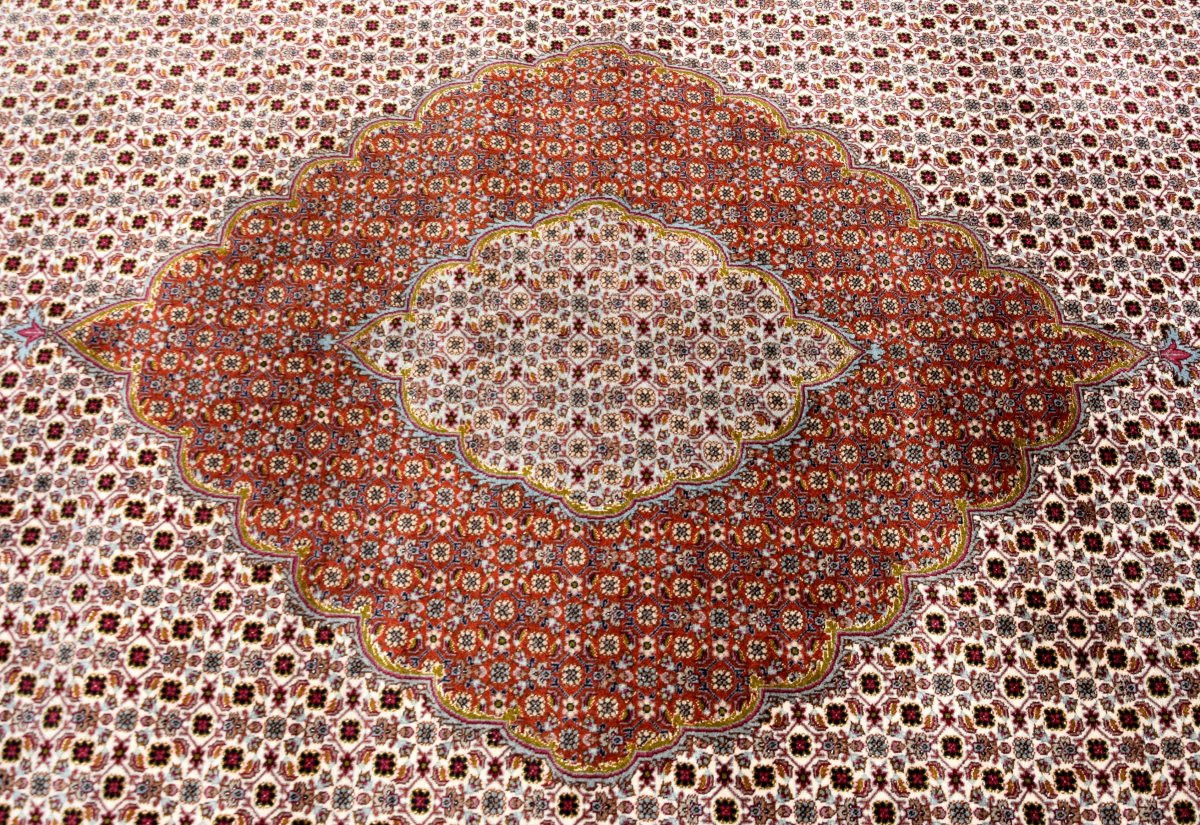 Large Oriental Rug Tabriz Iran Wool And Silk: 3.59 X 2.52 Meters -photo-2