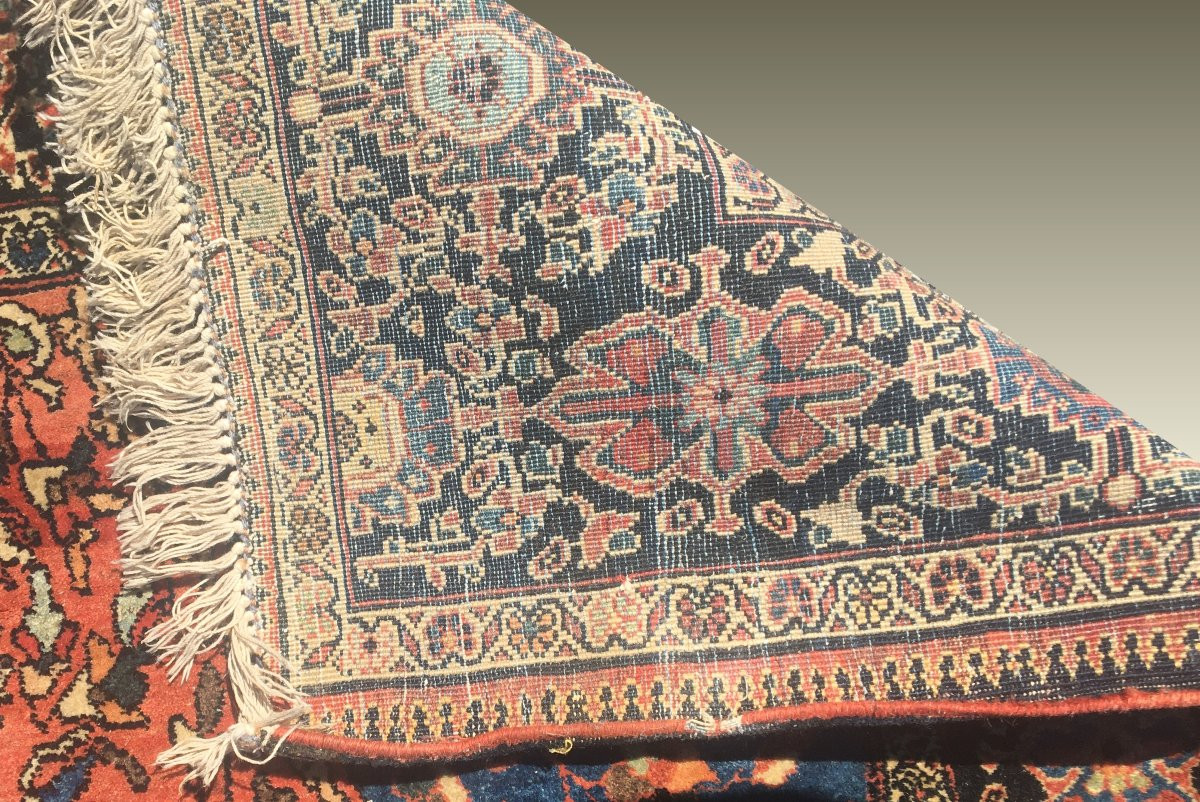 Antique Iranian Sarouk Oriental Rug: 1.25 X 2.05 Meters -photo-1