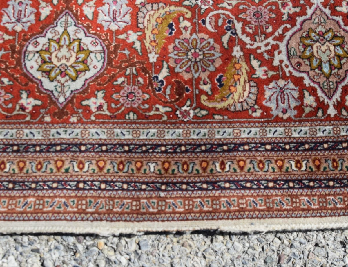 Large Oriental Rug From Tabriz, Iran, Wool And Silk: 3.59 X 2.52 Meters -photo-1