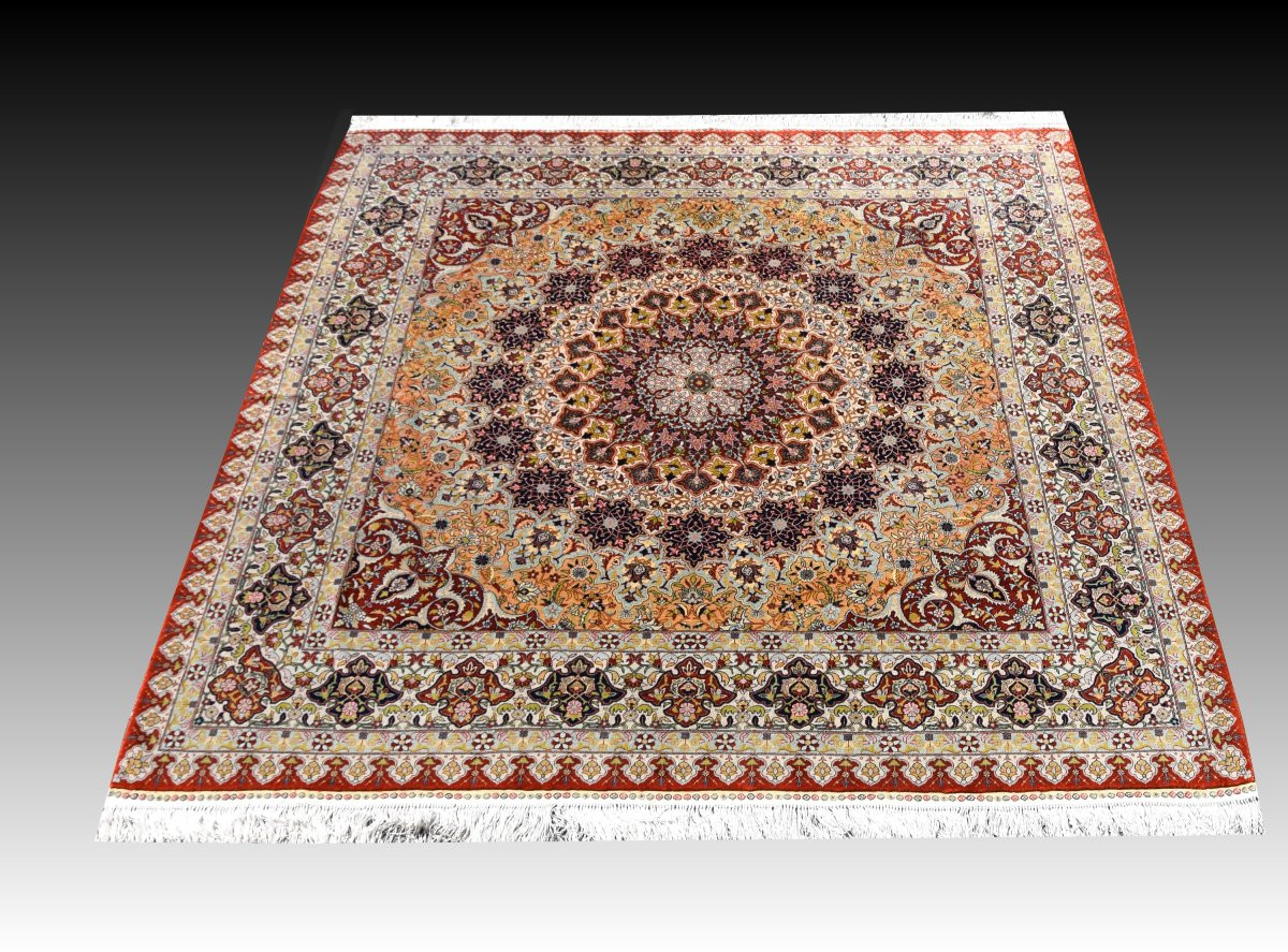 Egyptian Oriental Rug, Pure Silk: 2.00 X 2.00 Meters - Handmade - "galerie Sardje"-photo-2