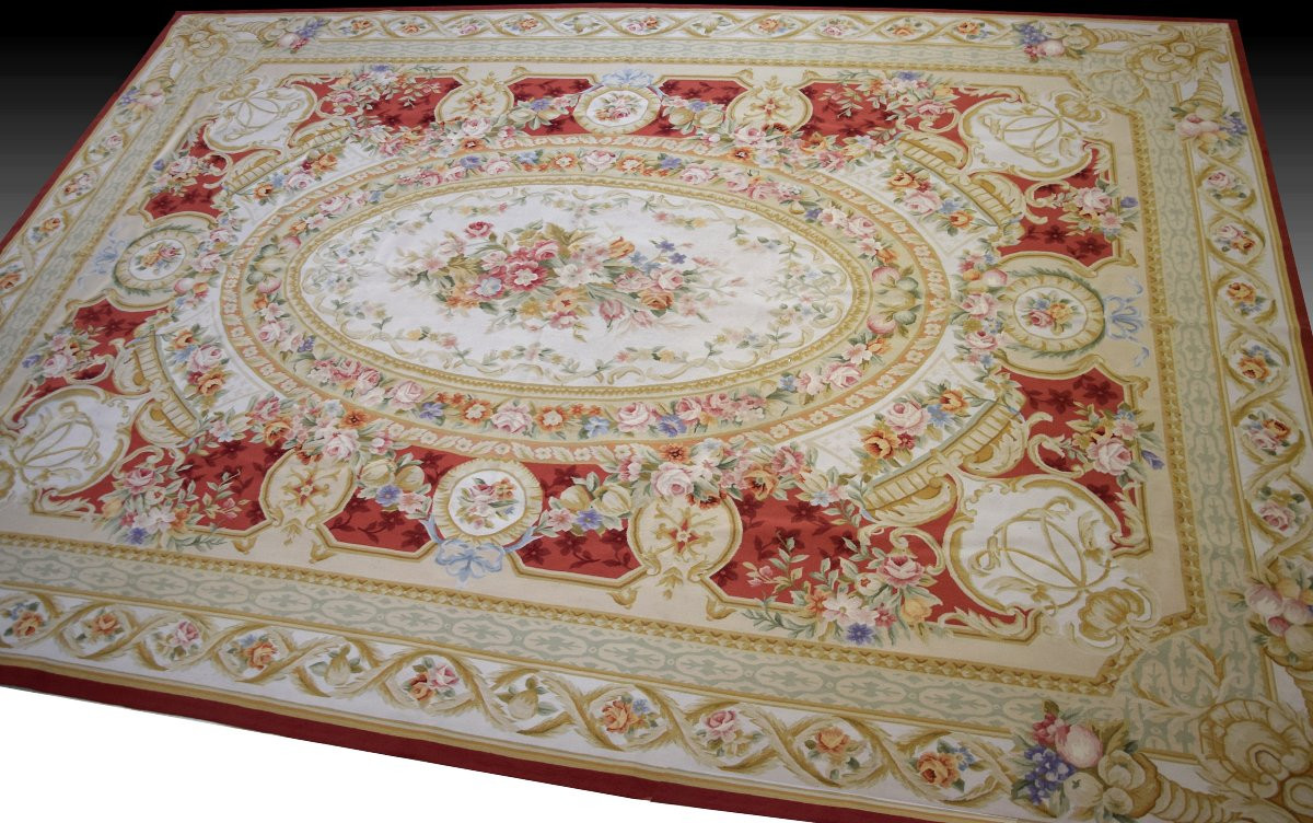  Grand Tapis aux points noués de style Aubusson – 4.45 x 3.00 Mètres - "Galerie Sardje"-photo-1