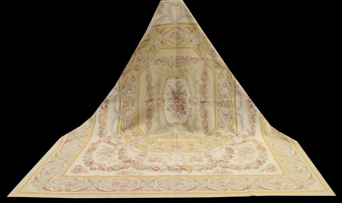 Aubusson-style Carpet In The Taste Of The 18th Century -: 315 X 240 Cm  - "galerie Sardje"-photo-1