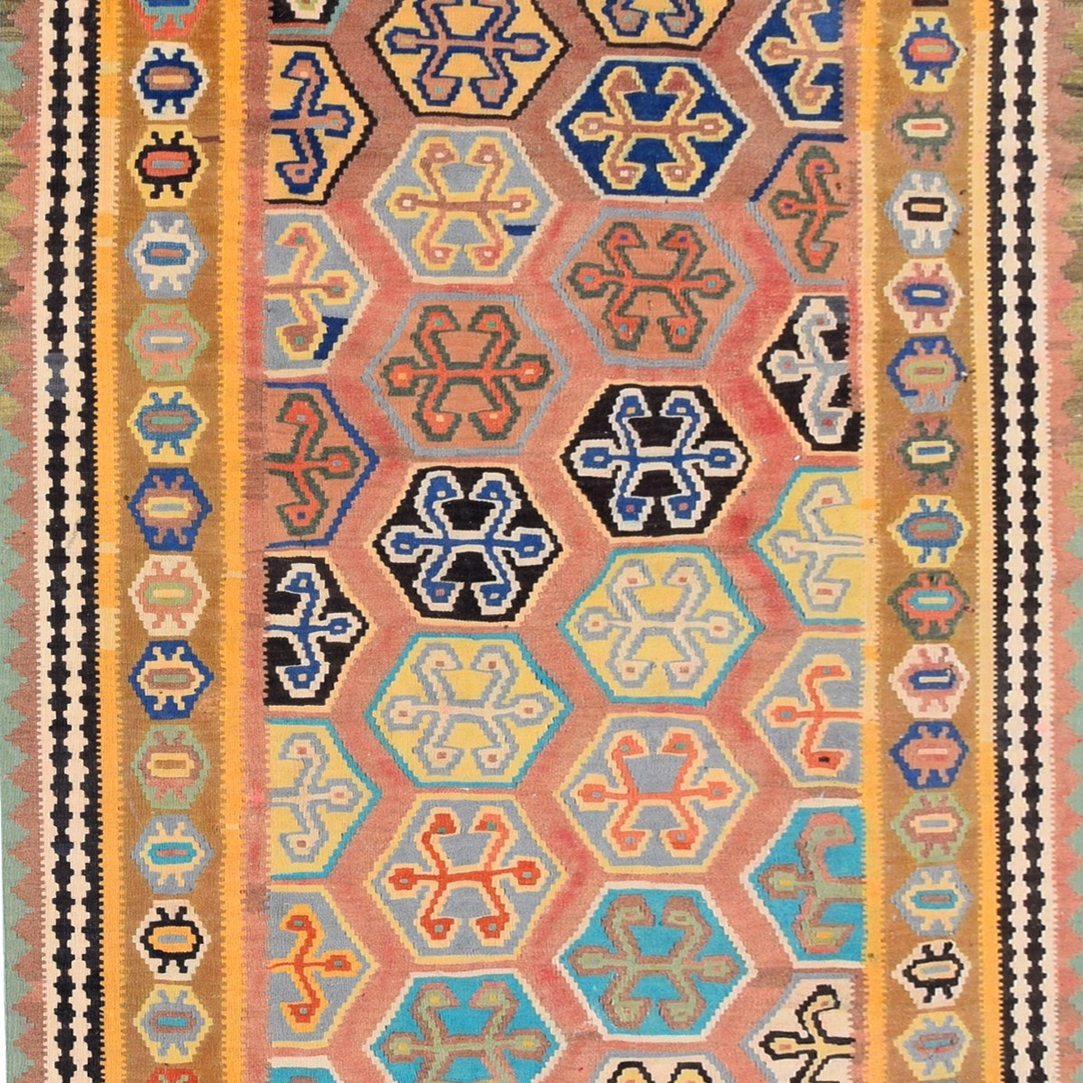 Tapis Kilim Shiraz Gashgaï : 1.57 x 2.77 Mètres- "Galerie Sardje"