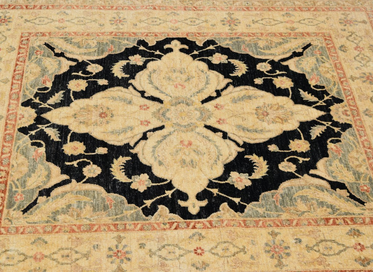 Tapis d'Orient Ziegler : 1.96 x 2.10 Mètres - Laine Fait Main "Galerie Sardje"-photo-1