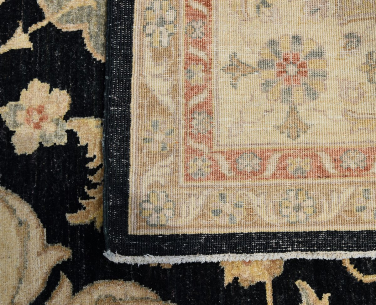 Tapis d'Orient Ziegler : 1.96 x 2.10 Mètres - Laine Fait Main "Galerie Sardje"-photo-3