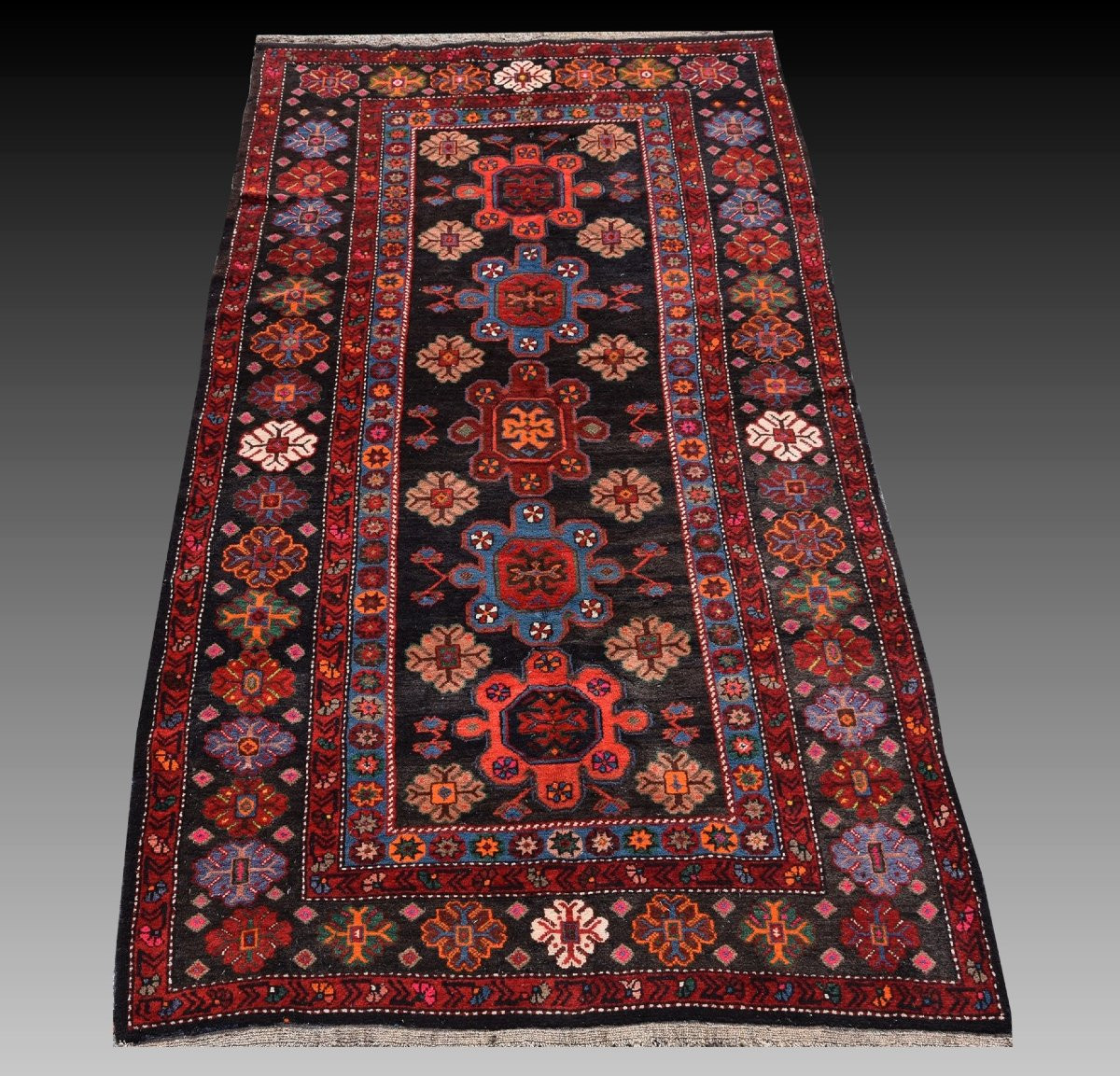 Tapis KAZAK Caucasien – Noué main – 243 x 140 cm- "Galerie Sardje" -photo-3