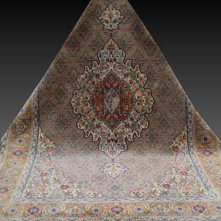 Tabriz Oriental Rug From Iran: 2.08 X 3.08 Meters, Made Of Wool"galerie Sardje"
