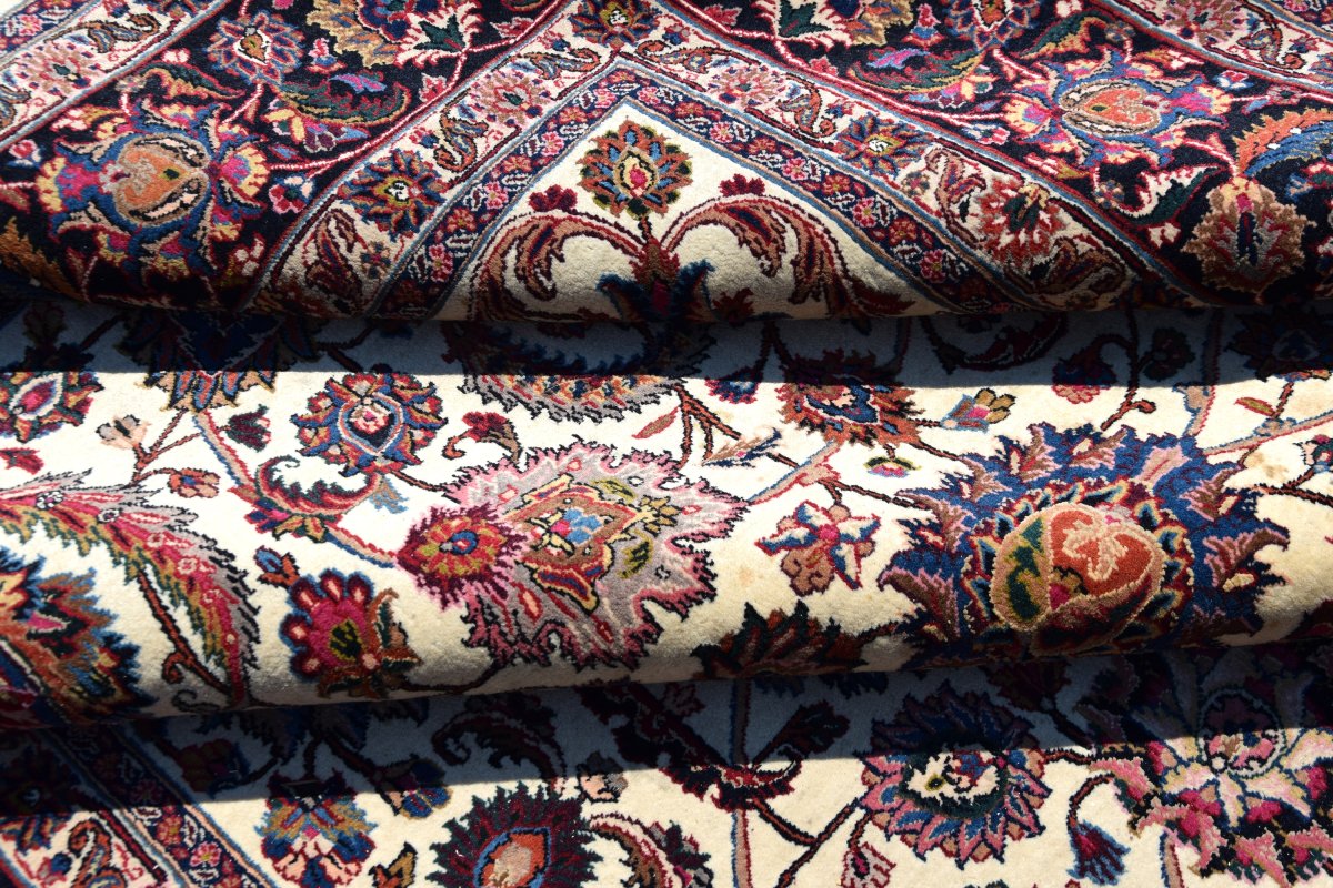 Iranian Mashad Oriental Rug, Wool And Silk – Signed "saber" – 210 X 300 Cm – "galerie Sardje"-photo-4