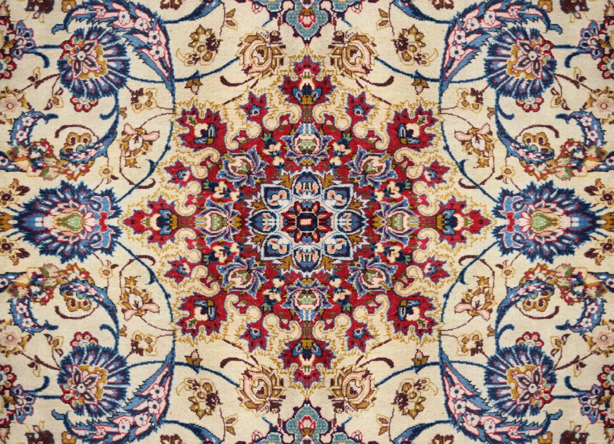 Grand tapis d'orient Ispahan – Iran, époque du Shah : 258 × 375 cm"Galerie Sardje"-photo-6