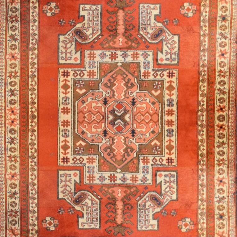 Tapis d'orient  KAZAK Style Caucasien – Noué main : 127 x 170 cm- "Galerie Sardje" 
