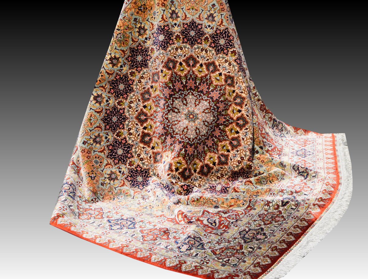 Egyptian Oriental Rug, Pure Silk: 2.00 X 2.00 Meters - Handmade - "galerie Sardje"-photo-2