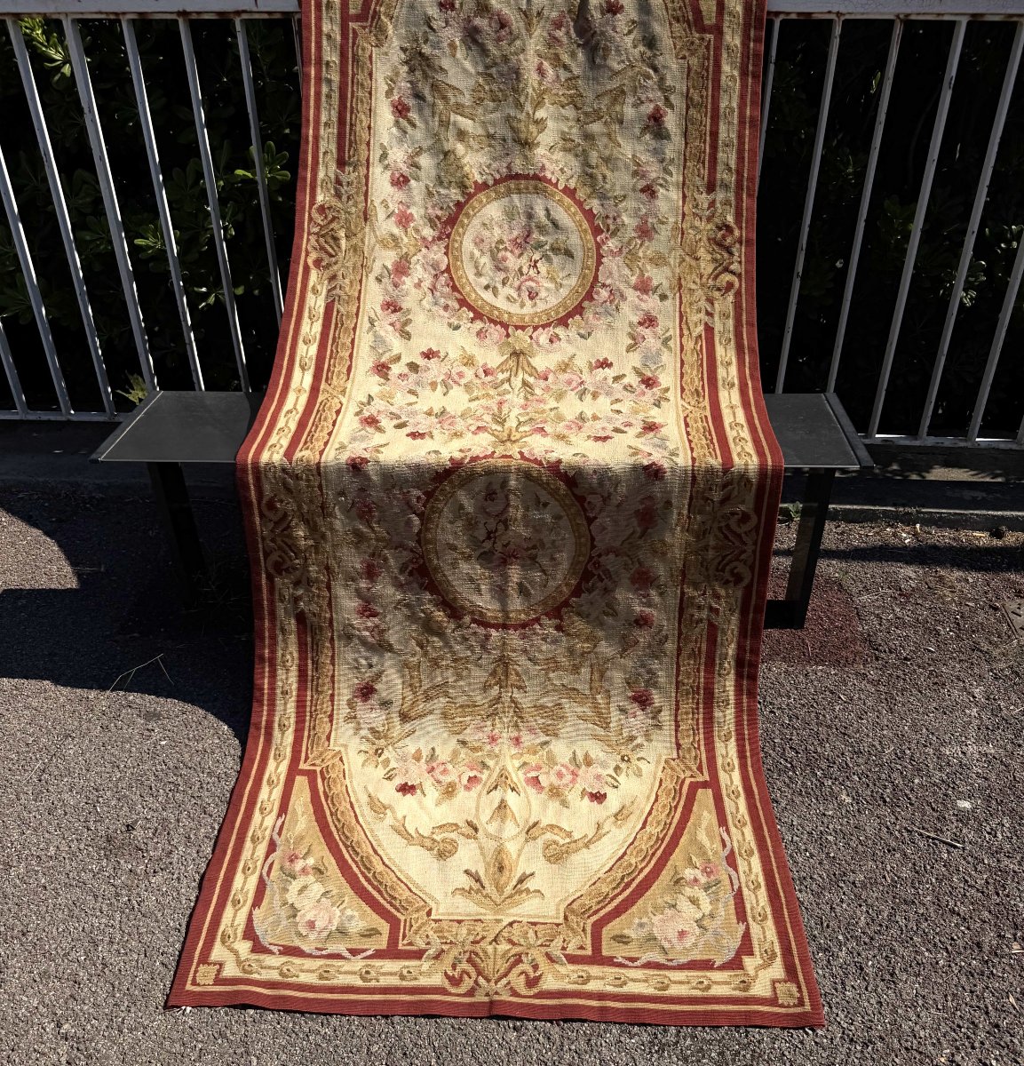 Tapis aux points noués de style Aubusson – 2.45 x 090 Mètres - "Galerie Sardje"-photo-5
