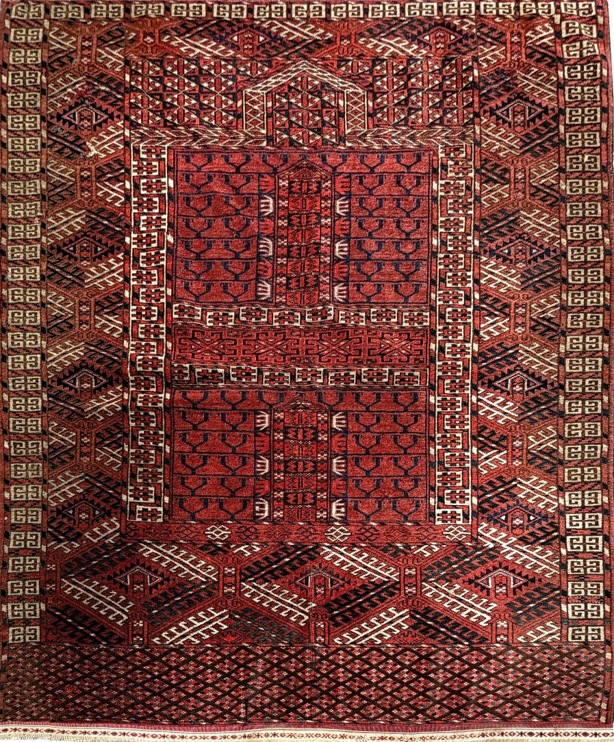 Antique Turkmen Hatchlou Rug – Circa 1930 – 120 × 150 Cm "galerie Sardje"