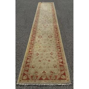 Ziegler Oriental Hallway Rug: 4.50 X 0.83 Meters - Handmade Wool - "galerie Sardje"
