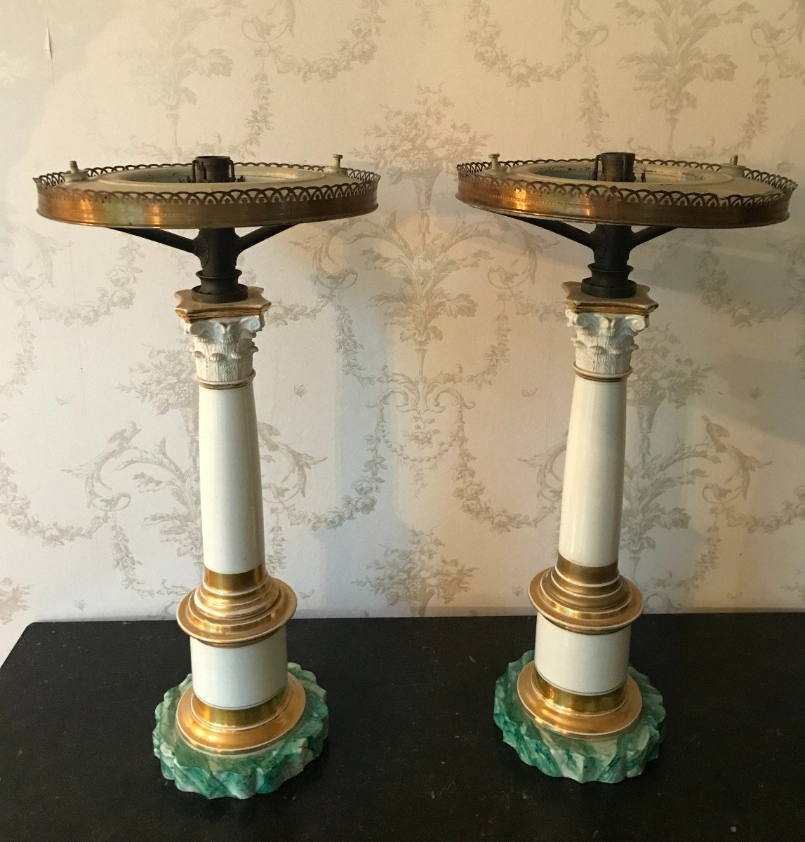 Paire De Lampes En Porcelaine Début XIX ème