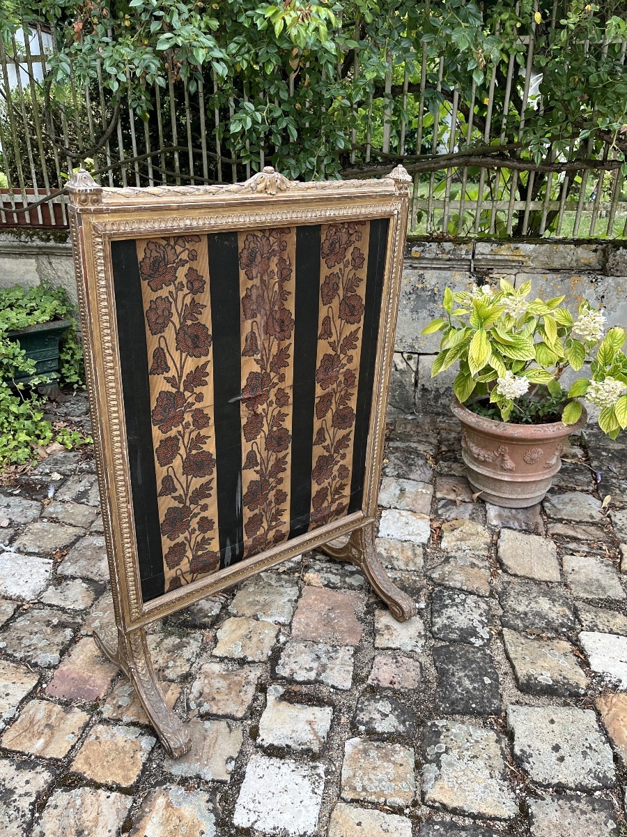 Écran de cheminée en bois doré d’époque XIXe 