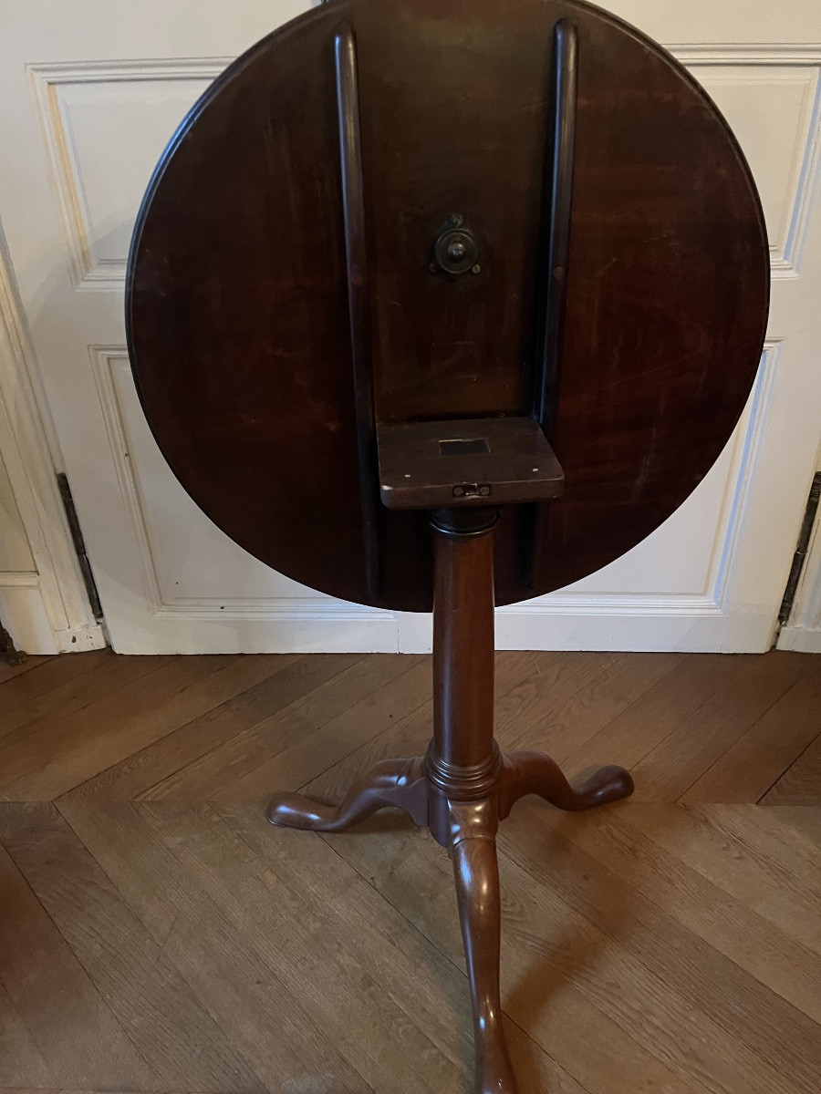 Louis XVI Pedestal Table With Tilting Top In Solid Mahogany -photo-4