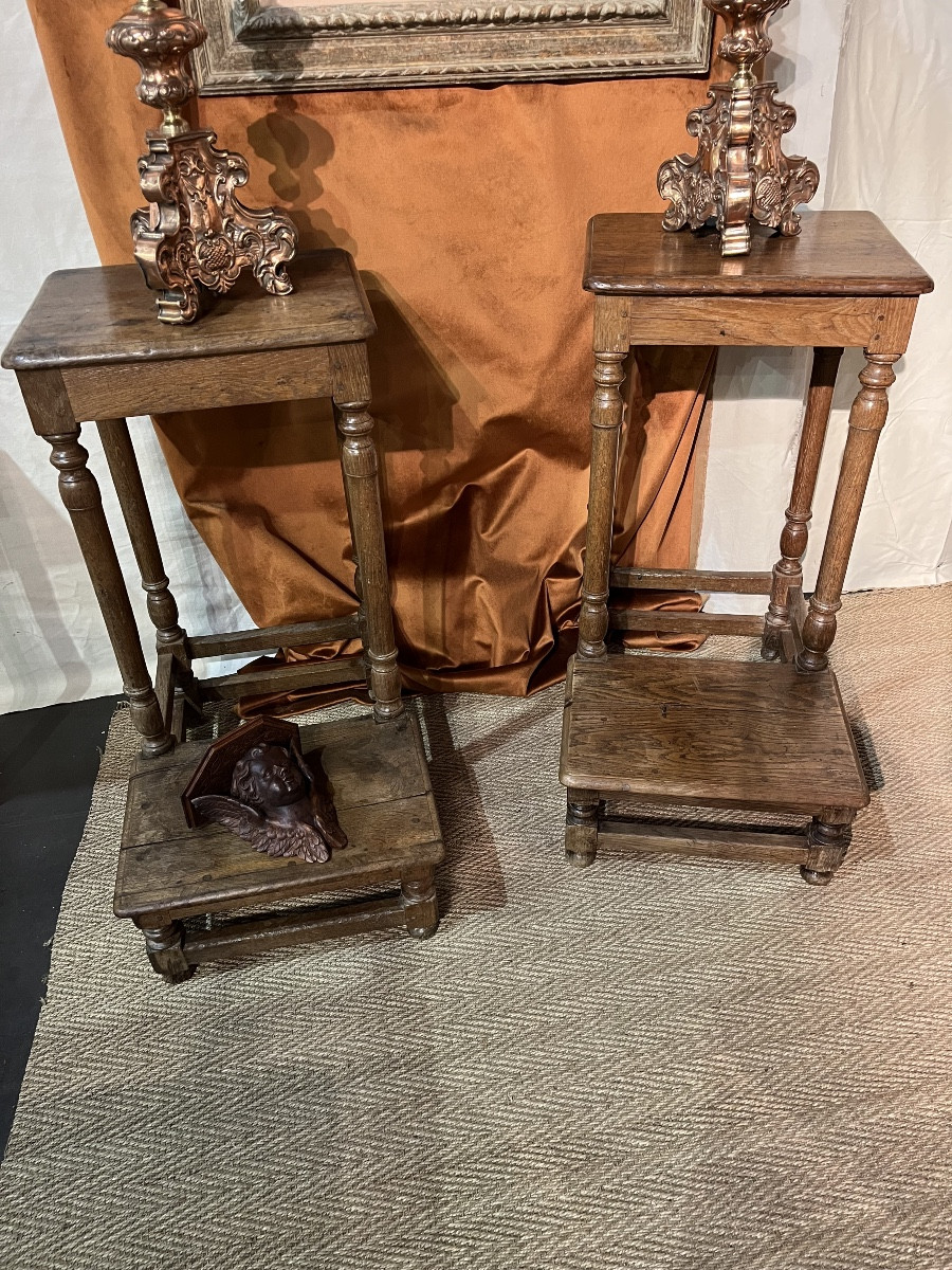 Paire de tabourets de chantres  d’époque XVIIe