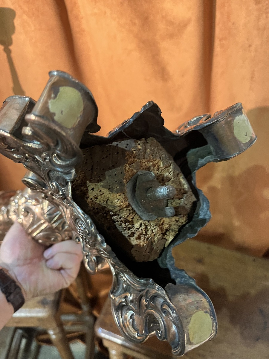 Pair Of Repoussé Copper Candlesticks From The 18th Century-photo-2