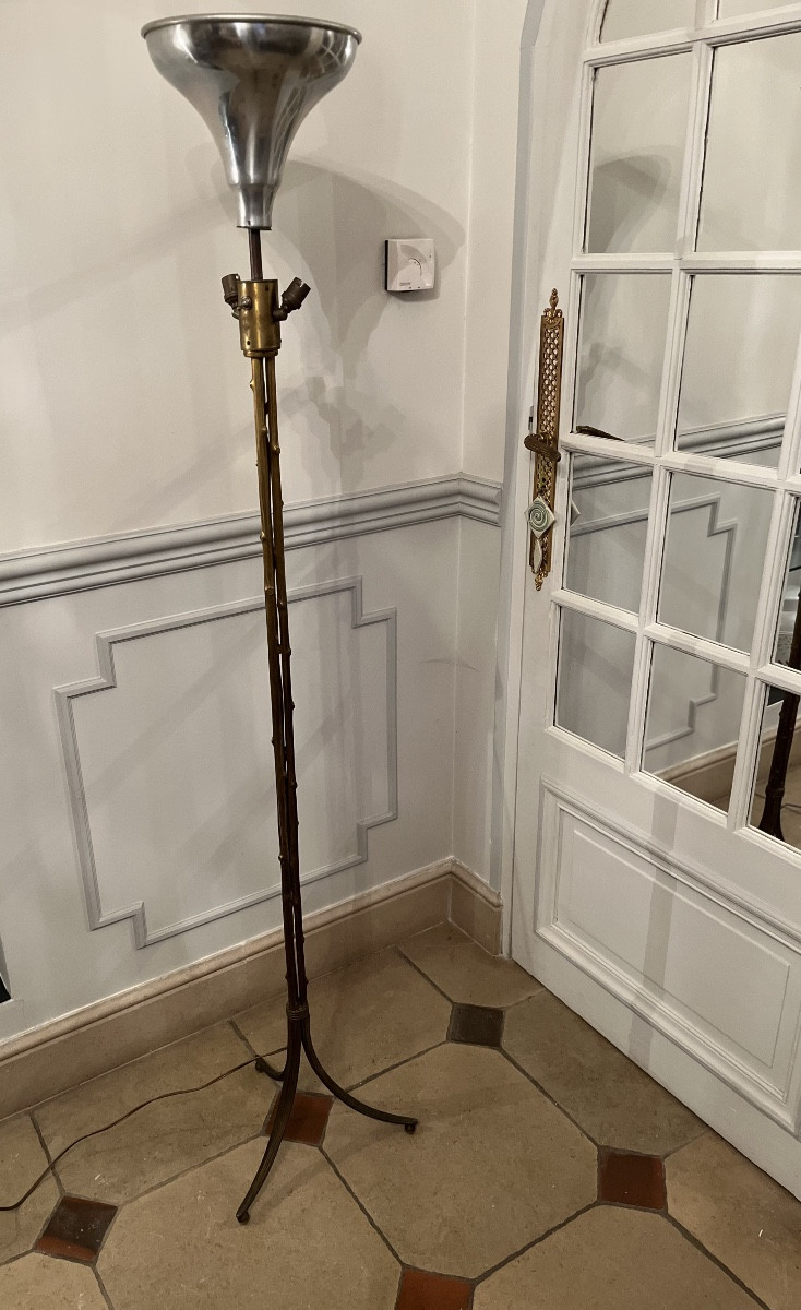 Lampadaire de parquet en bronze façon faux bambou de la maison bagues 