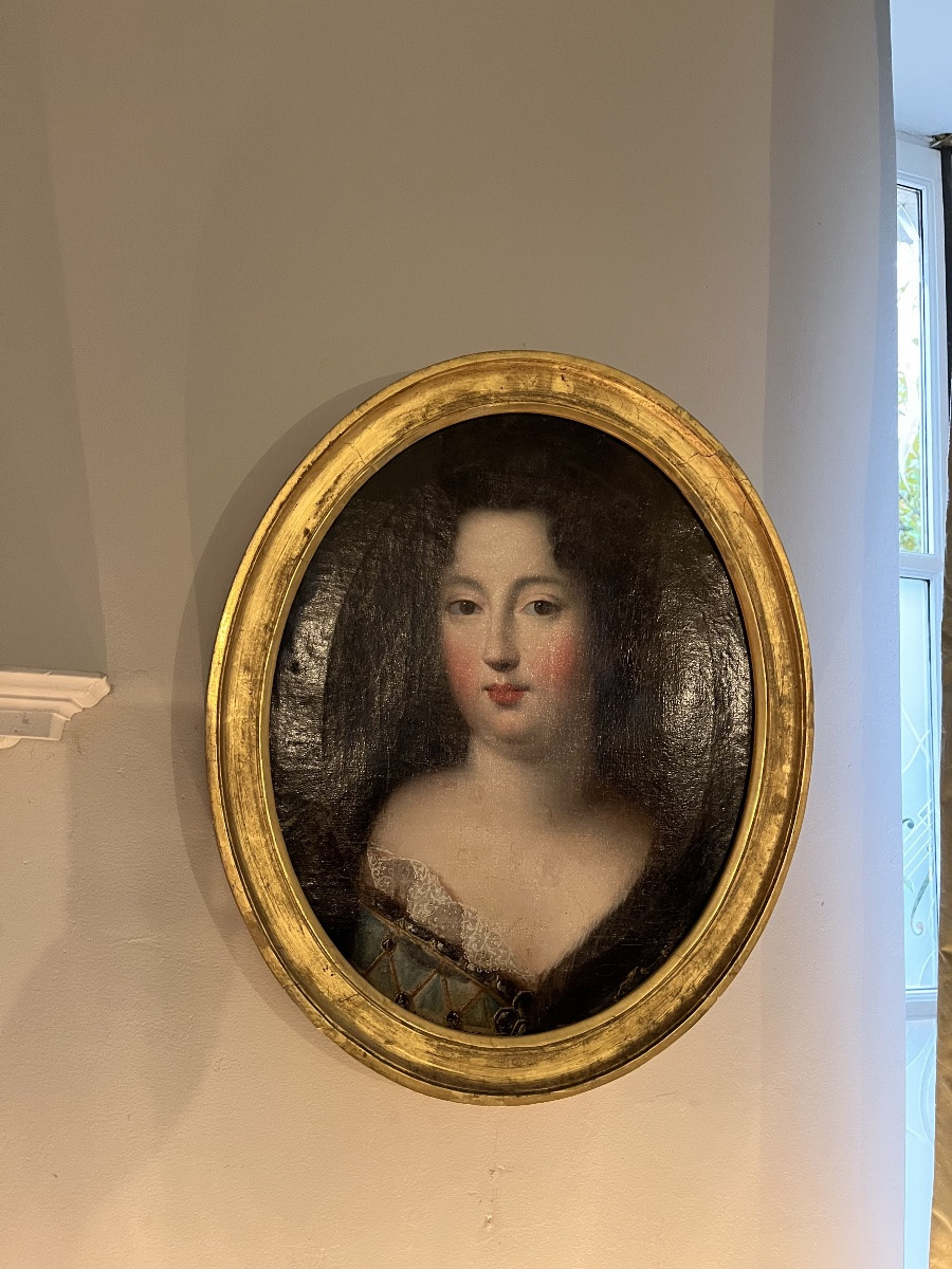 Presumed Portrait Of Mademoiselle De Blois In The Early 18th Century-photo-4
