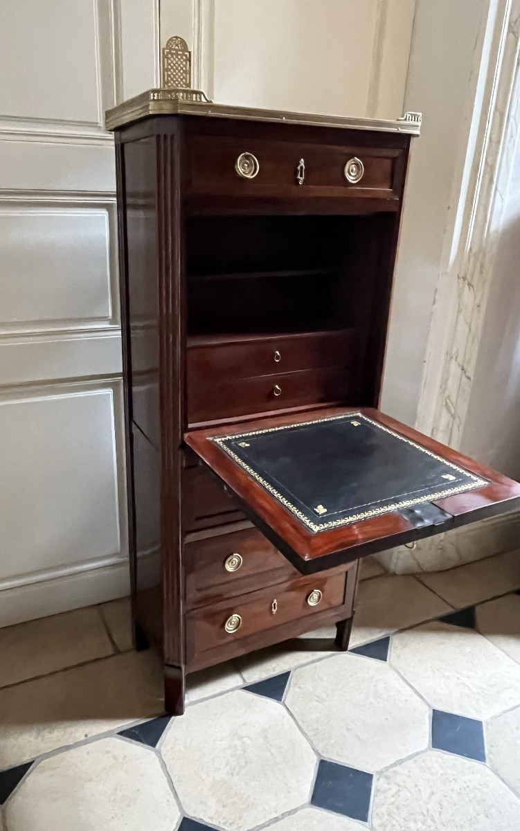 Small Mahogany Lady's Secretary Desk, Louis XVI Period -photo-3