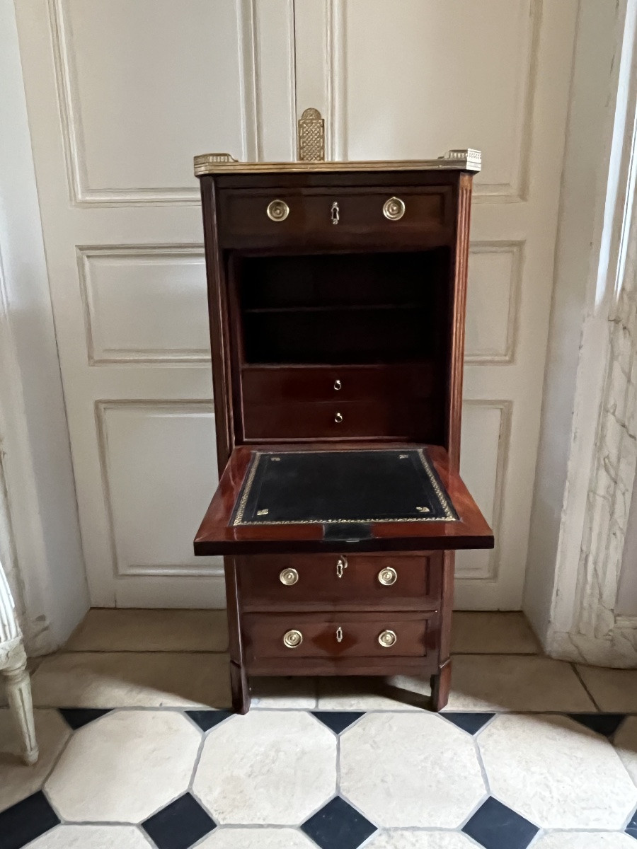 Small Mahogany Lady's Secretary Desk, Louis XVI Period -photo-3