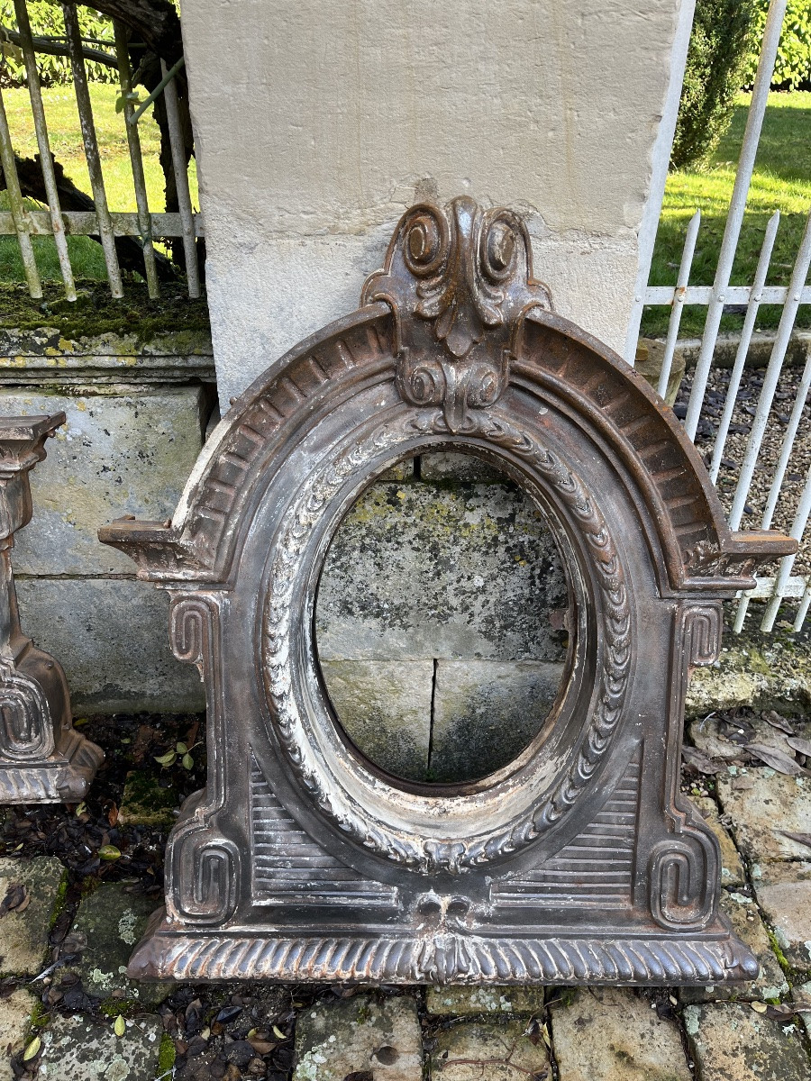 4 Cast Iron Bull's-eye Windows From The Niii Period-photo-2