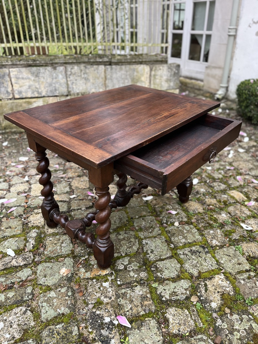 Table en noyer d’époque Louis XIII-photo-2