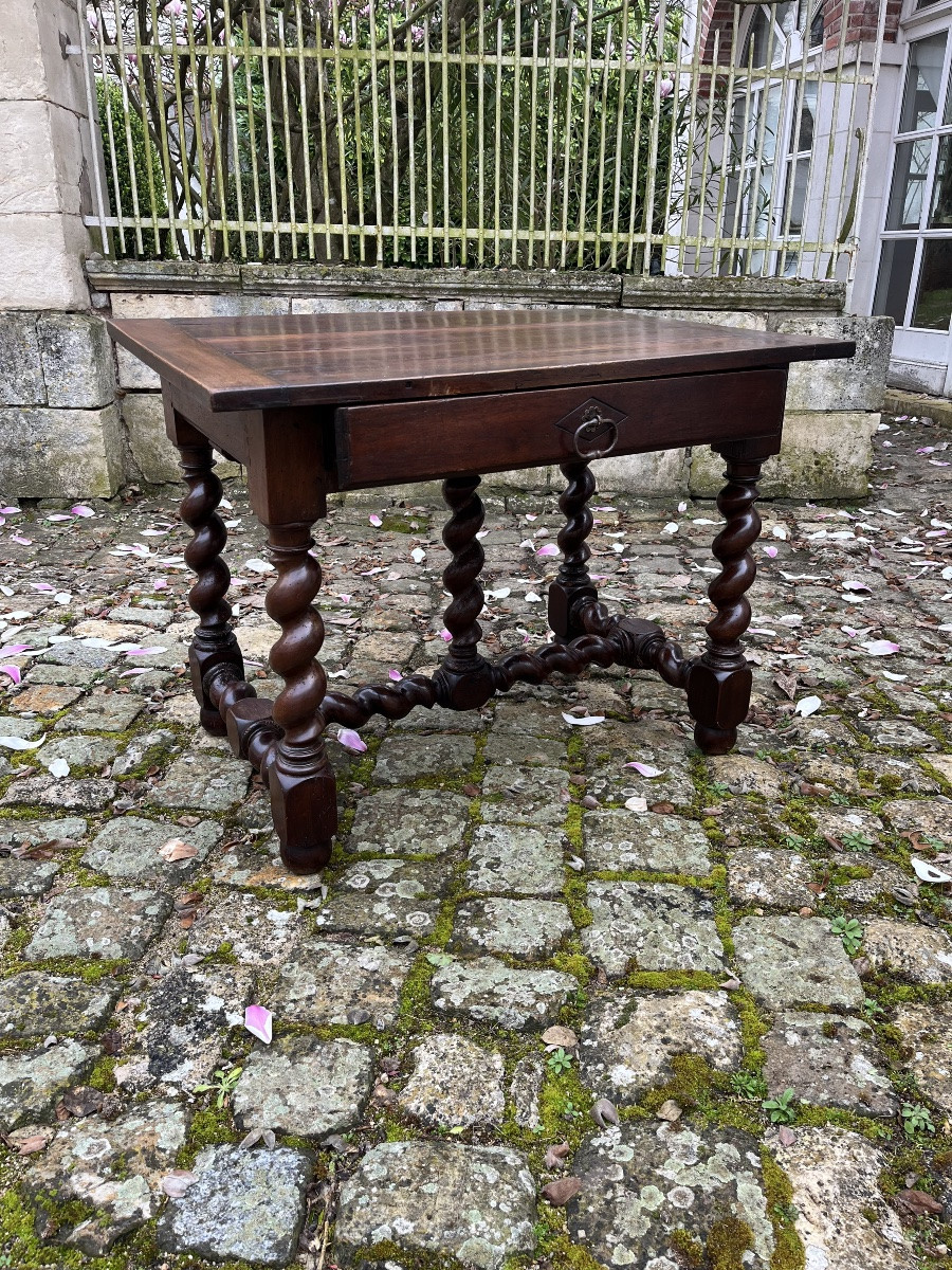 Table en noyer d’époque Louis XIII-photo-5