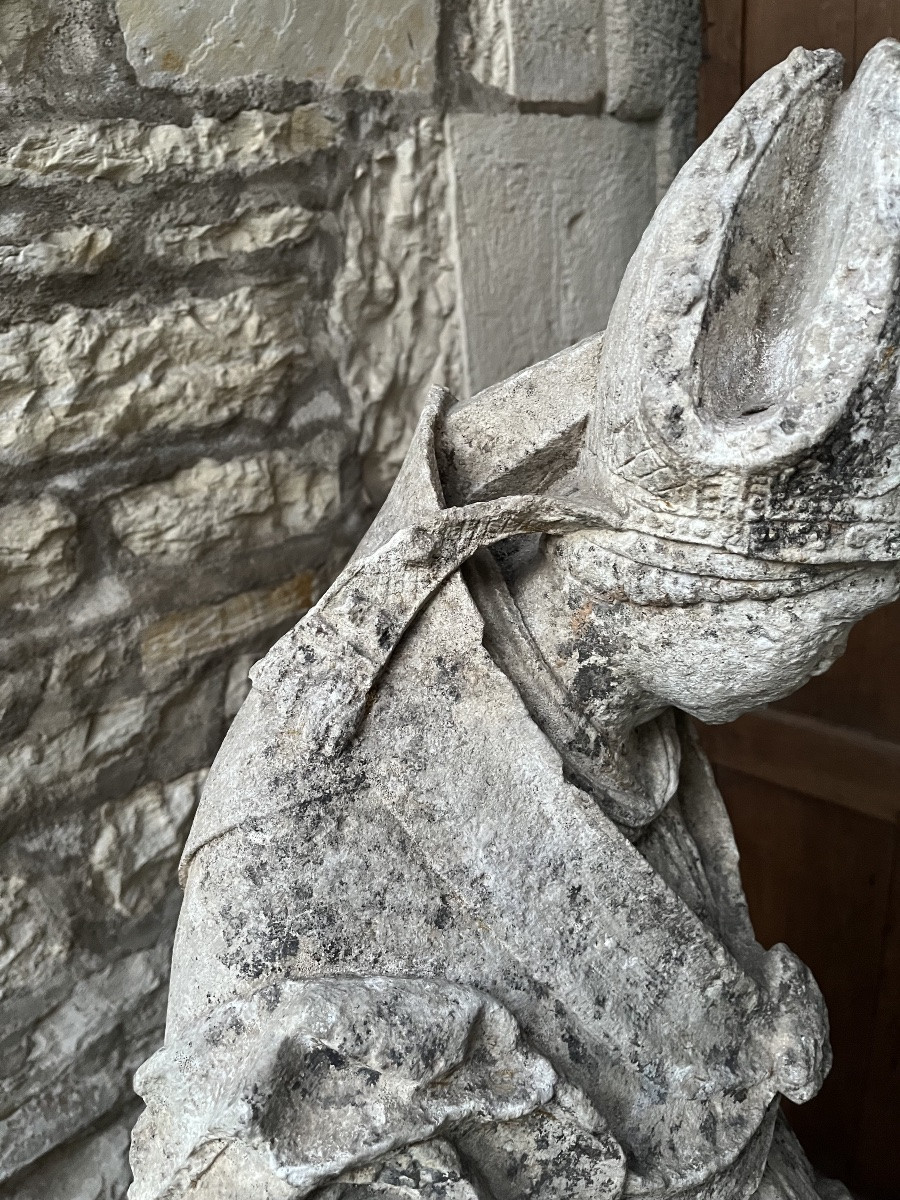 Stone Sculpture Of A Bishop - 16th Century -photo-1