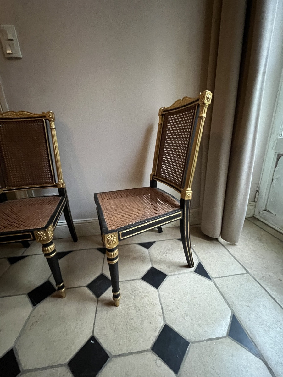 Suite de 6 chaises cannées en bois laqué noire et doré XIXe-photo-3