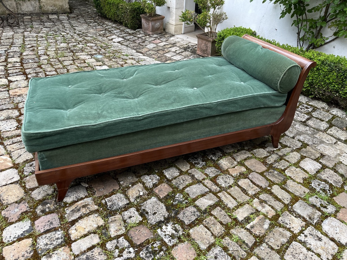 Restoration-style Mahogany Daybed-photo-1