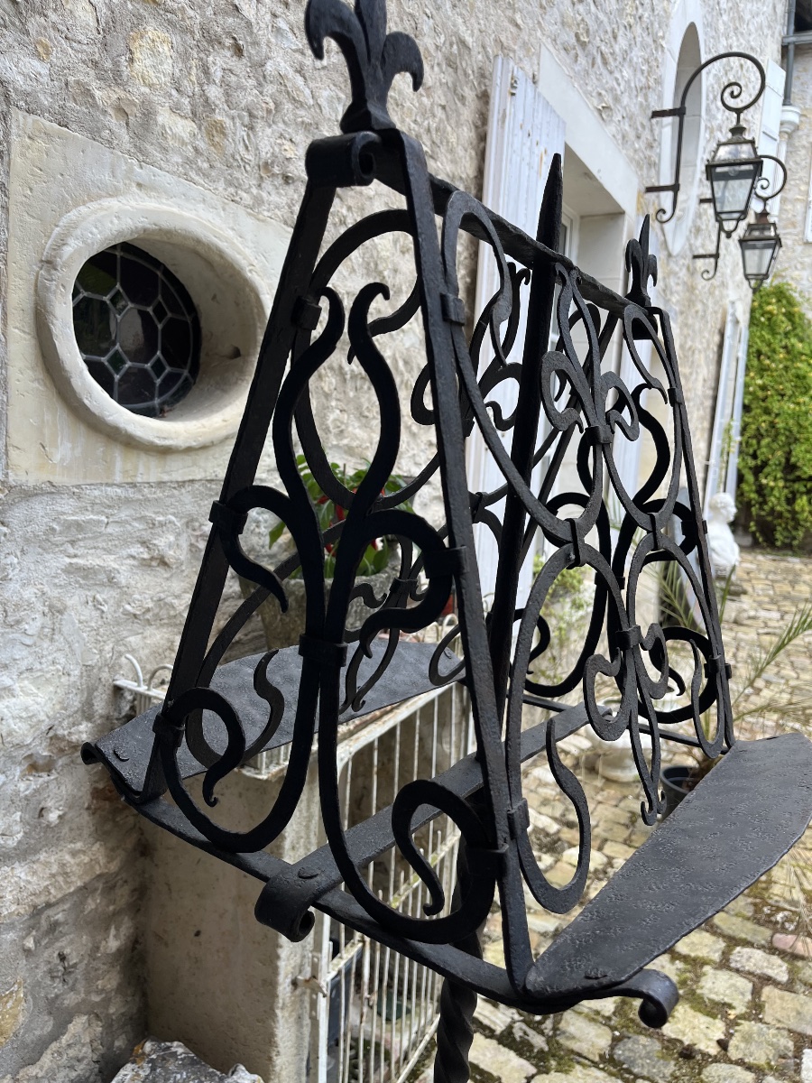 Wrought-iron Lectern With Fleur-de-lis Decoration -photo-2