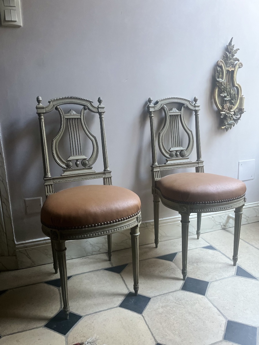 Paire de chaises à la  Lyre de style Louis XVI -photo-2