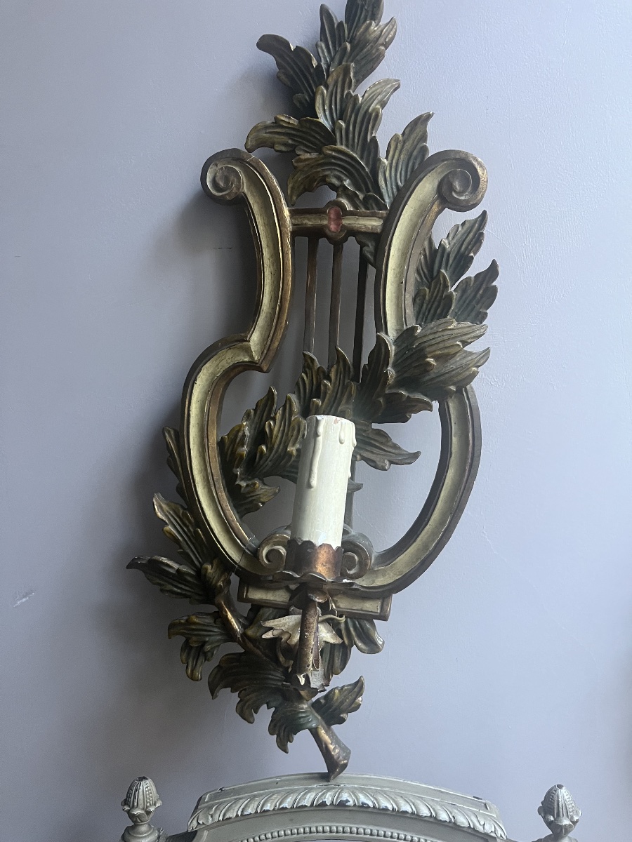Paire d’appliques à la lyre en bois laqué de style LXVI-photo-3