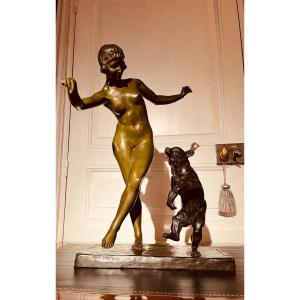Bronze - Femme Dansant Avec Un Ourson Signé Jean  Verschneider