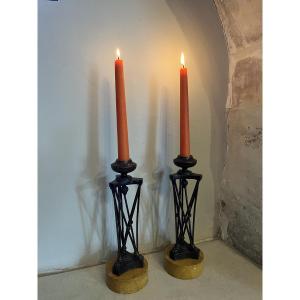 Paire de bougeoirs en athénienne  d’époque directoire