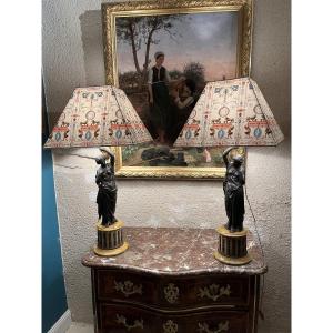 Paires de lampes en bronze patiné NIII