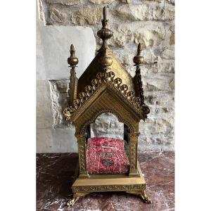 Grande chasse Reliquaire en bronze doré XIXe 