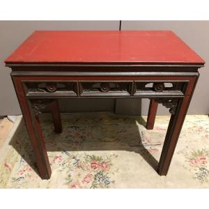 Table En Laque Rouge - Asie