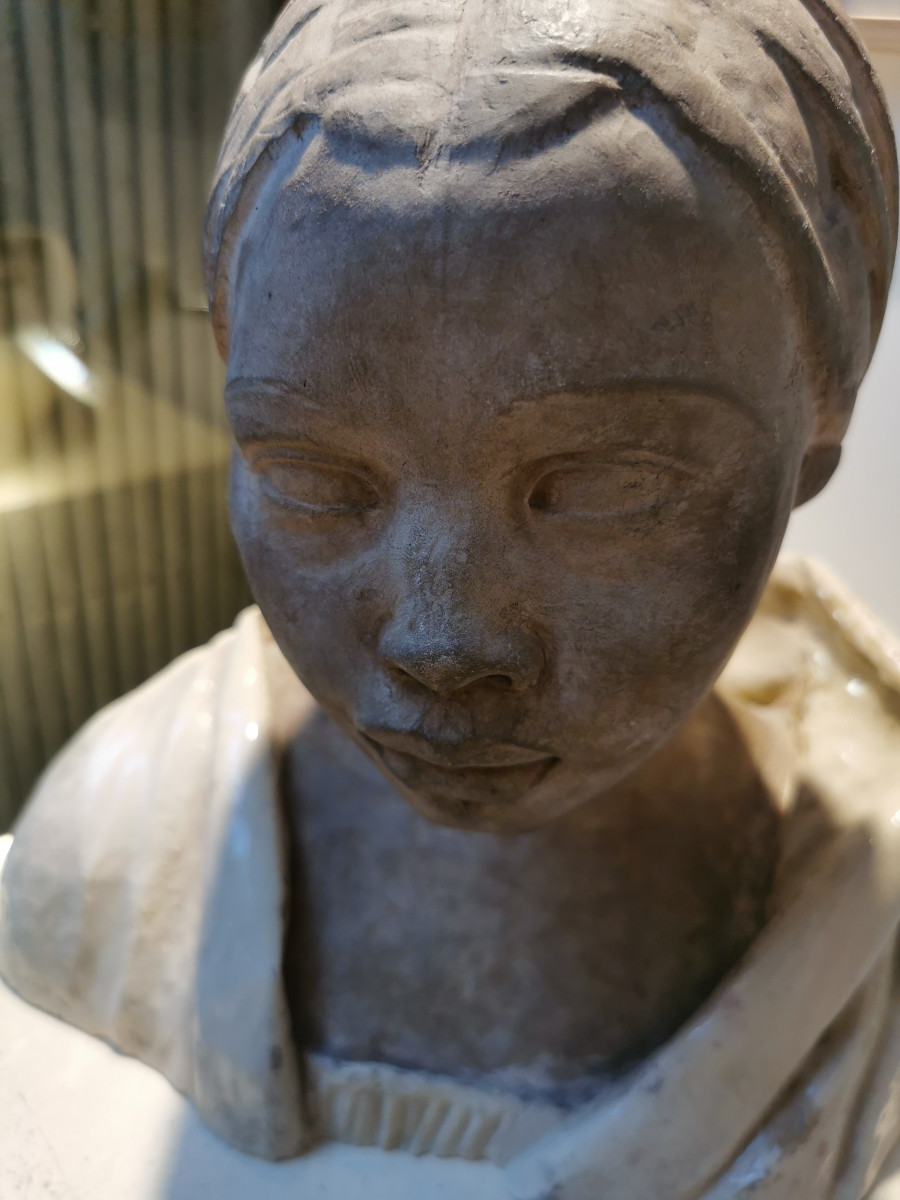 Barberis Charles  Georges(1888-1980) Portrait Of A Young Girl, Glazed Terra Cotta-photo-3