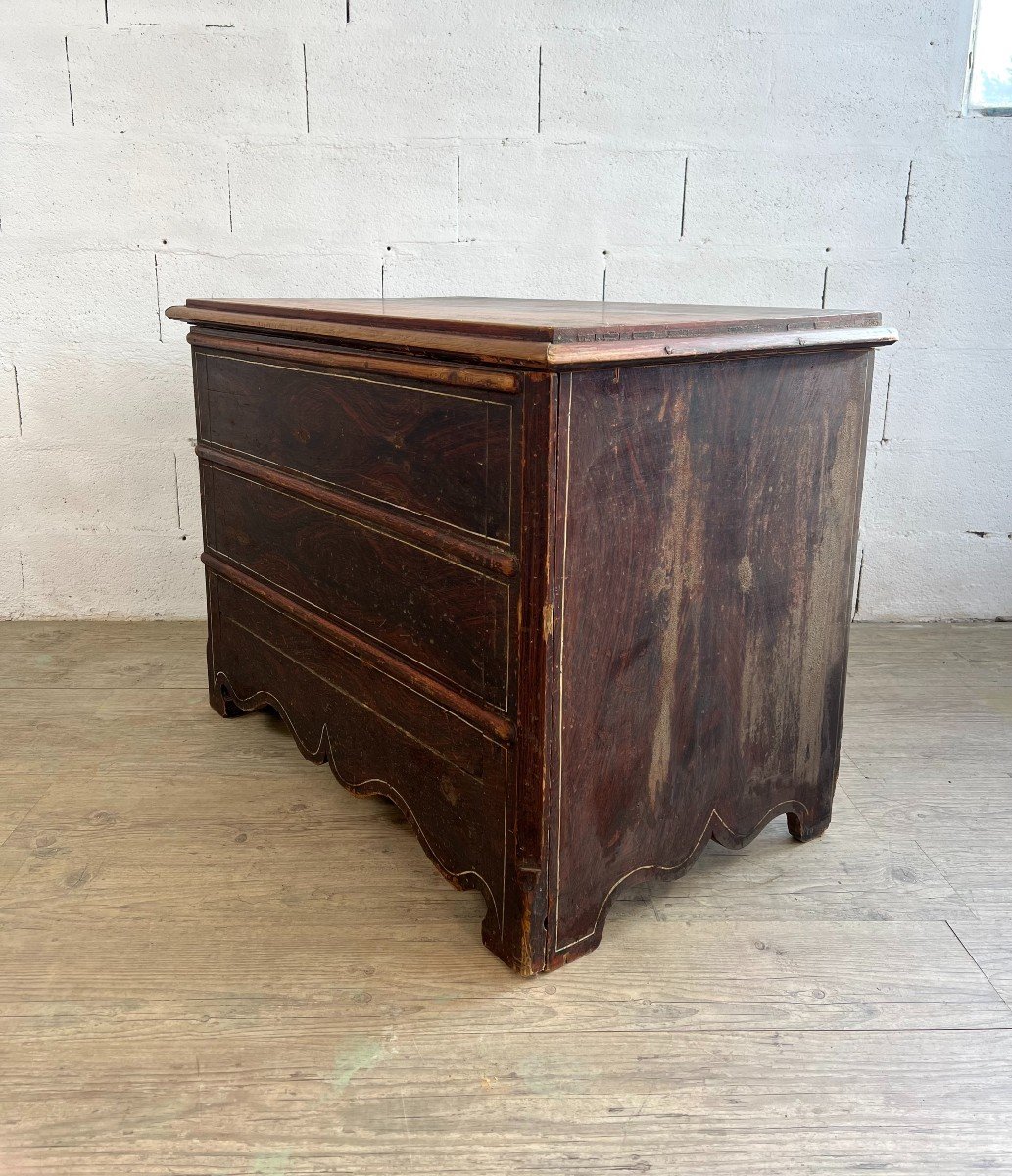 Swedish Trompe l'Oeil Commode/bed-photo-4